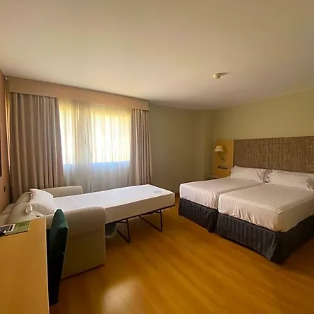Hotel U Villa-gomá 3*