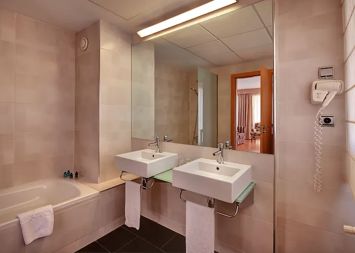 Hotel U Villa-goma Zaragoza